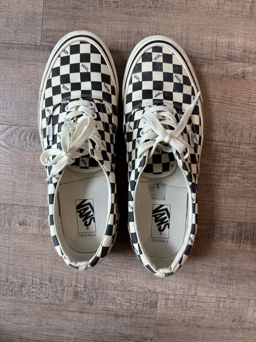 VANS VAULT 반스 볼트 체커보드 제리반스